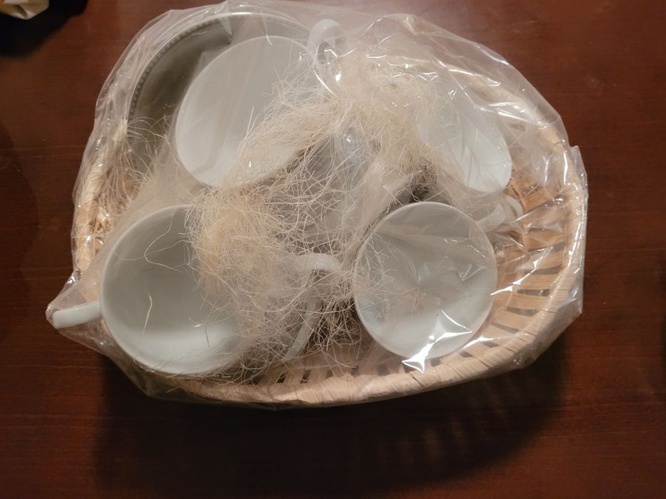 Zestaw kawowy nowy filizani