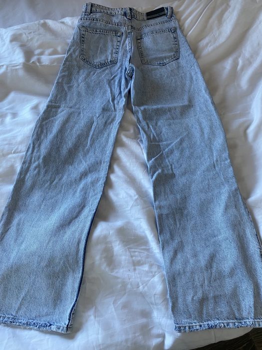 Джинсы ,шорты Levis