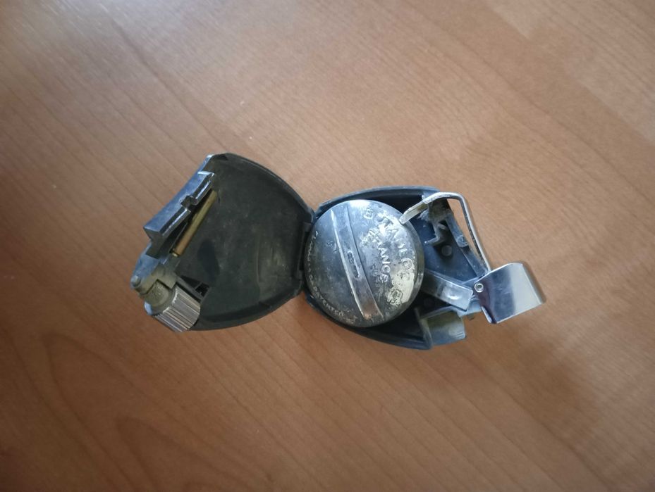 Isqueiro "de carro" Vtg 70's Flaminaire  Colecionador ou reparar/peças