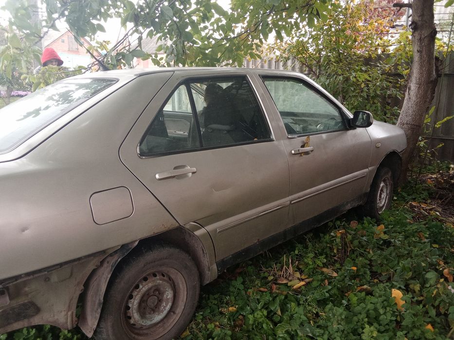 Розбирається Чері Амулет