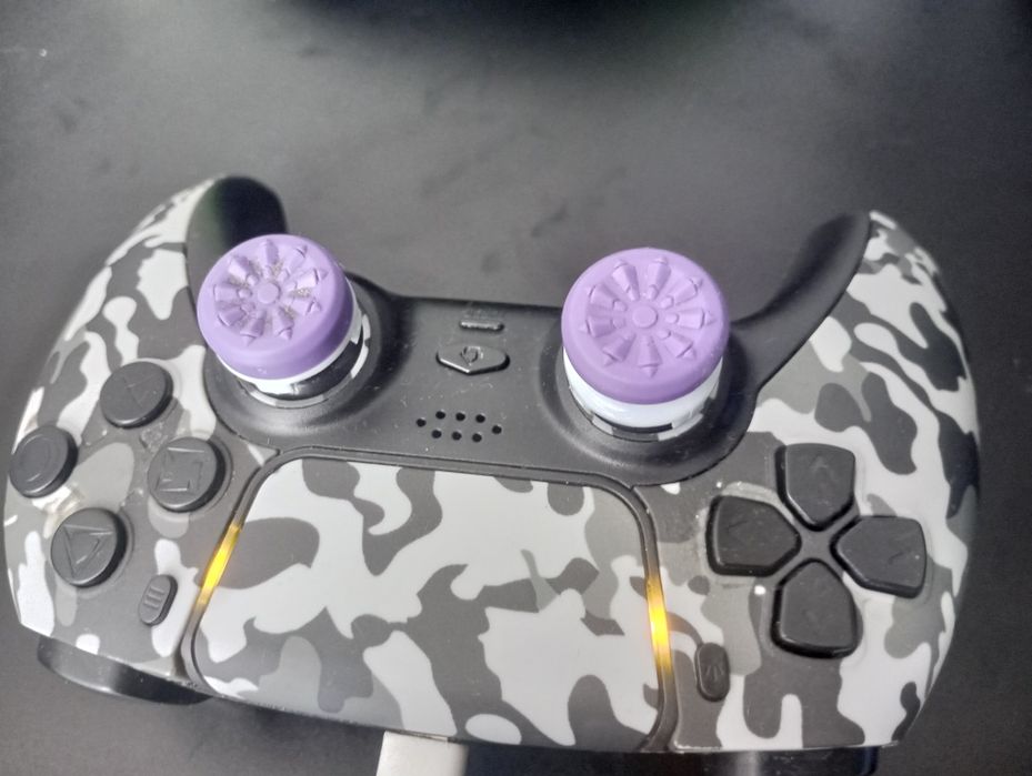 Akcesoria do konsoli PS4/PC