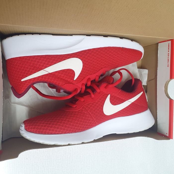 Tenis Nike Tanjun