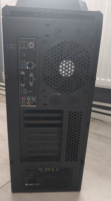 Obudowa silentium pc gladius