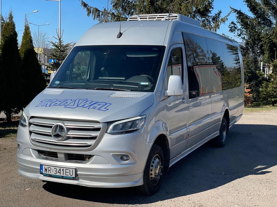 Mercedes-Benz Sprinter 519 907  Mercedes Sprinter 519, 2021 rok, 24 miejsca