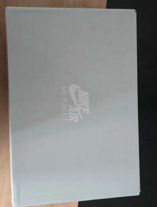 Nike, białe trampki, rozmiar 42