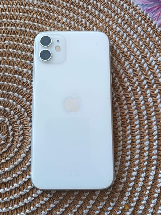 Iphone 11 biały 64GB