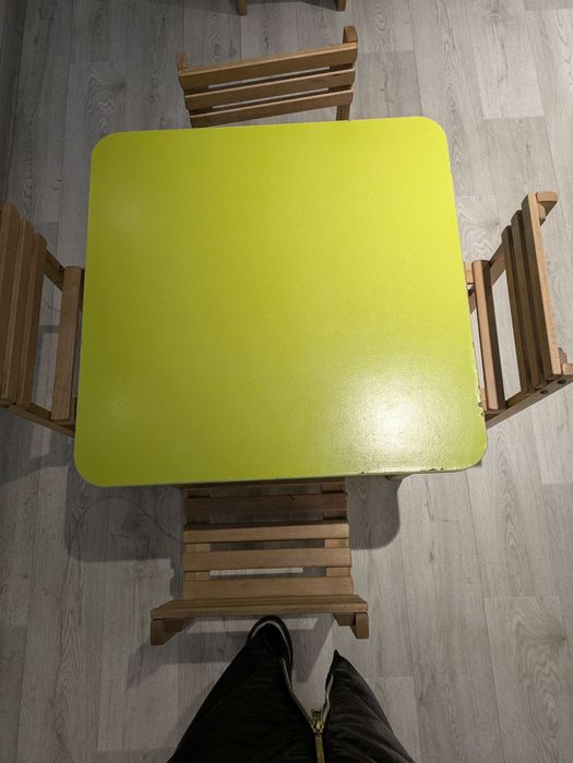 Дитячі парти, столики , шафи,