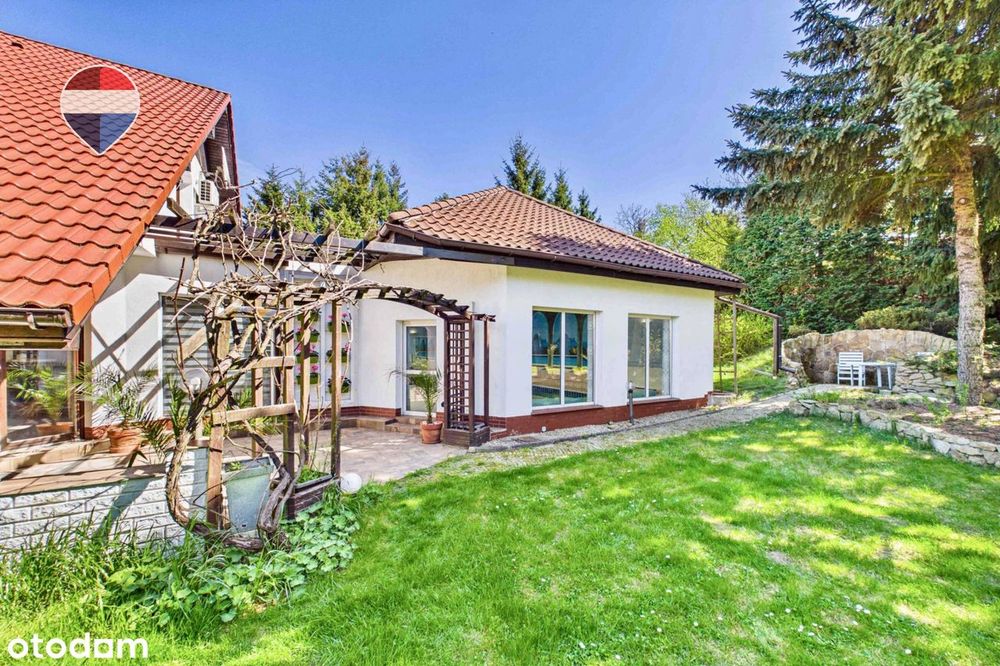 Przestronny dom z ogrodem i strefą relaksu
