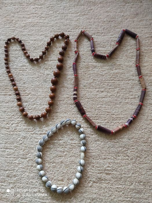 Naszyjniki 3 / korale