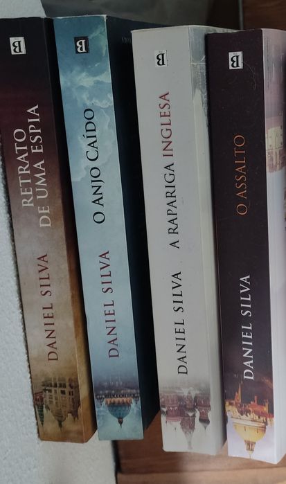 Vende-se livro O Anjo Caido do escritor Daniel Silva