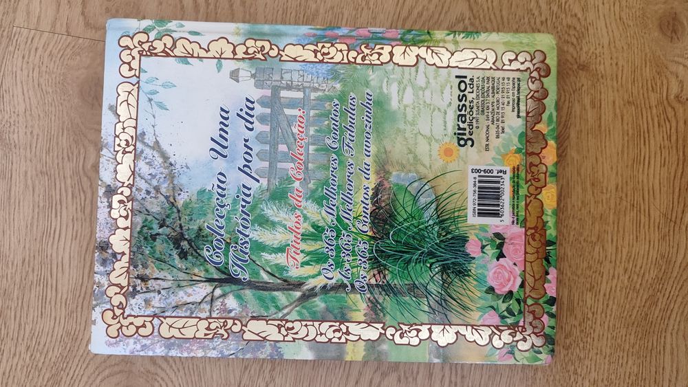 Livro: 365 contos da avozinha