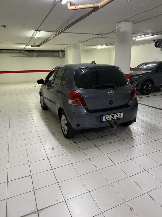 Vendo toyota yaris 1.0 gasolina/gpl