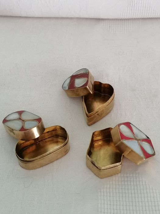 Caixinhas antigas latao