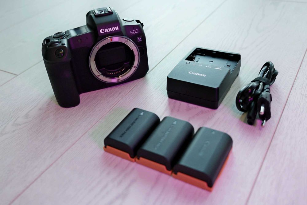 Canon EOS R, stan idealny, jak nowy. Okazja Kraków, Bochnia