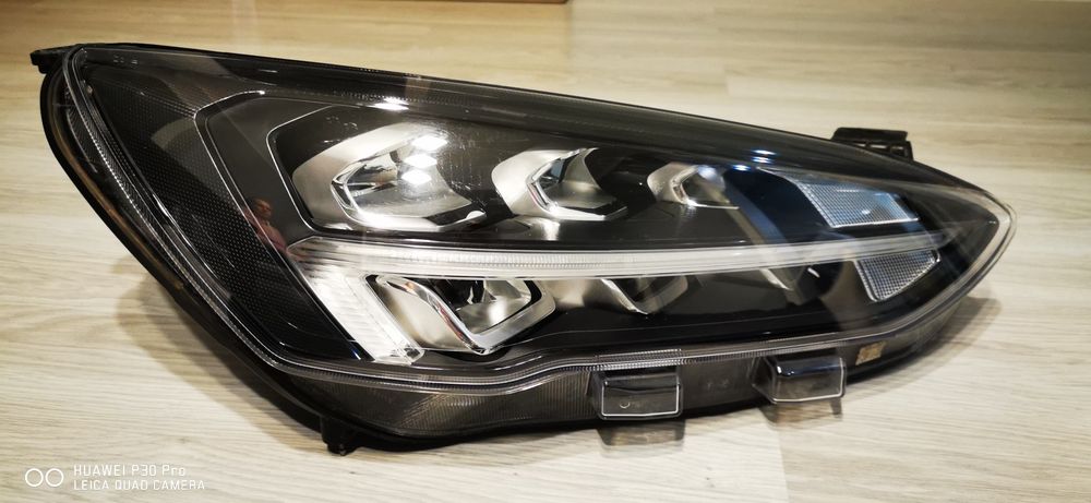 Lampa przednia Ford Focus mk4 full-led