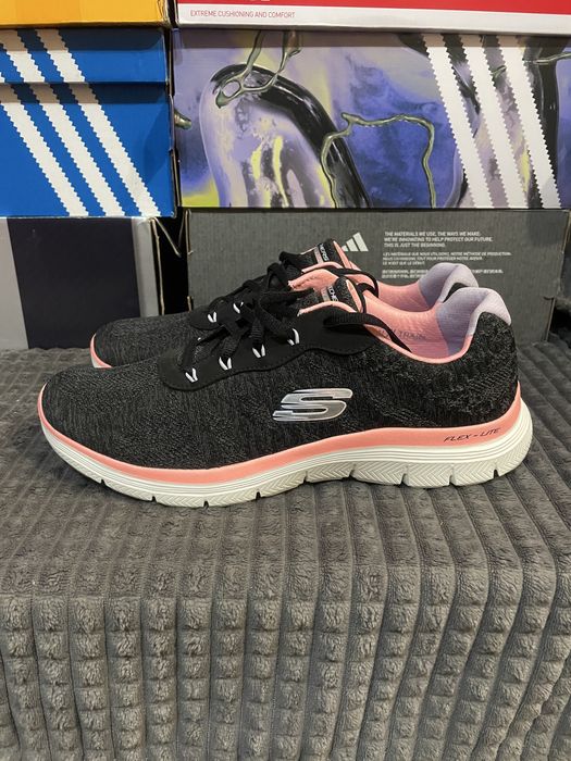 Жіночі кросівки Skechers Flex Appeal 4.0 41,5(27см) оригінал