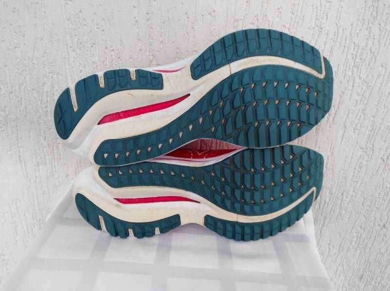 Мужские кроссовки для бега Mizuno Wave Inspire 19 р. 42.5-43