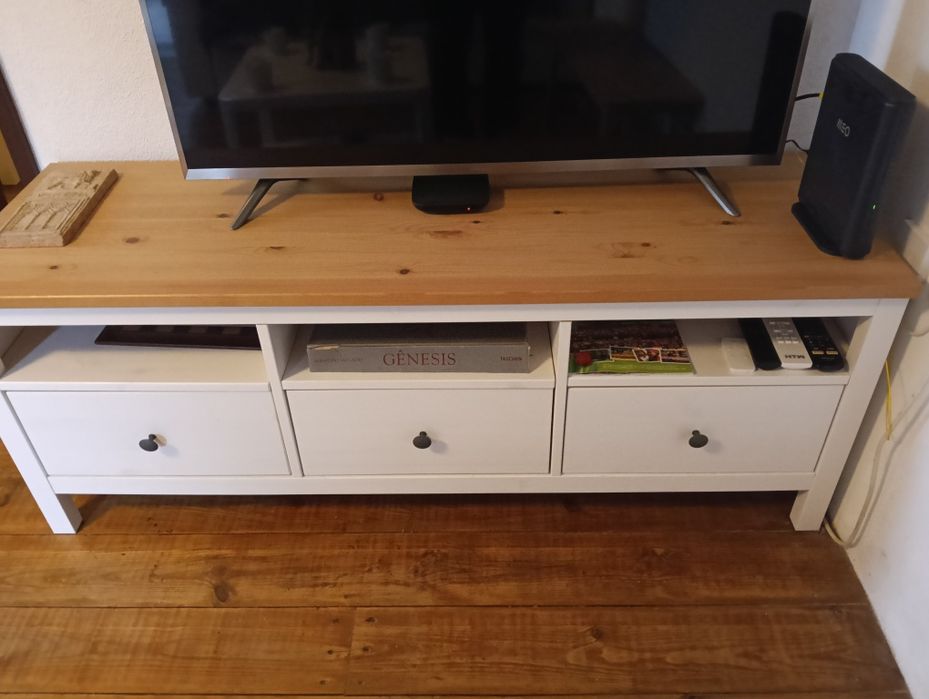 Móvel de TV Ikea Hemnes