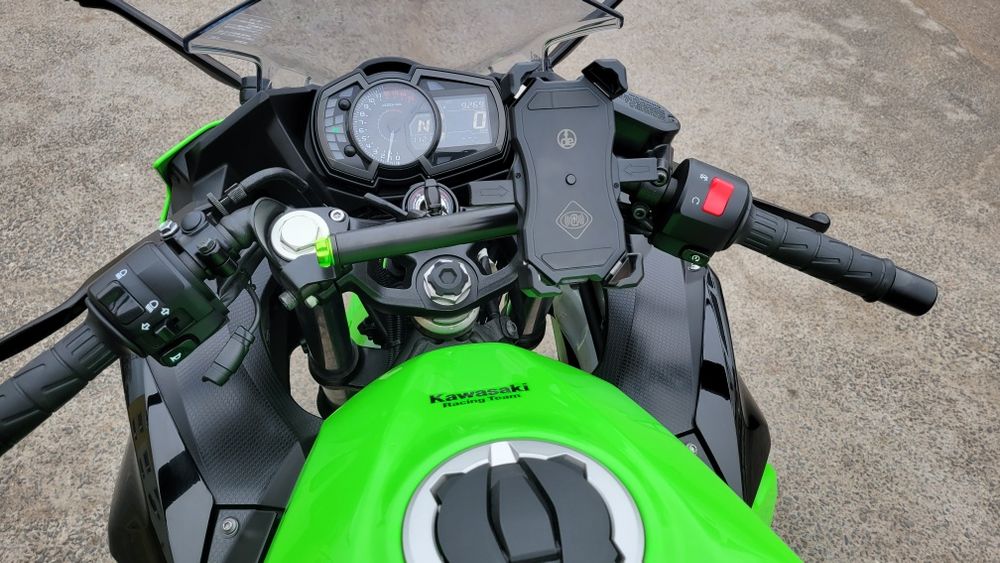 Kawasaki Ninja 400 2018p