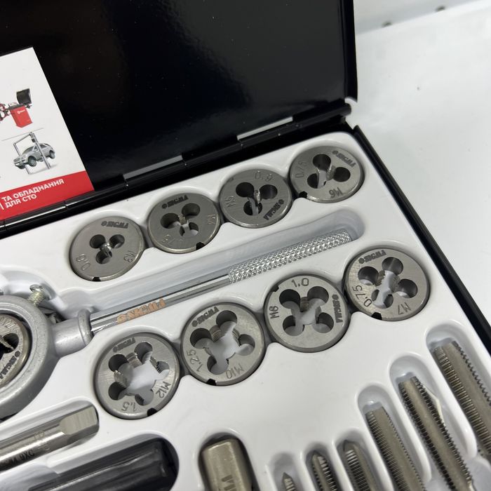 Набір плашок та мітчиків 40од. В металевому кейсі Sigma New