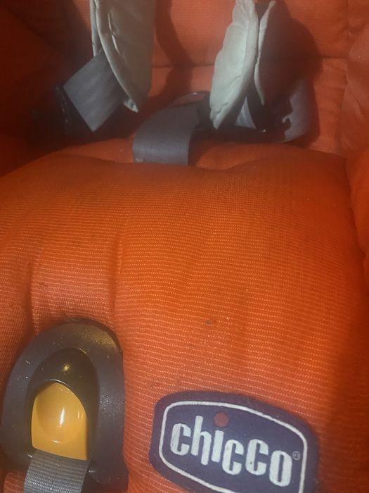 Cadeira Auto Chico ( estilo ovo) c/ capô sol