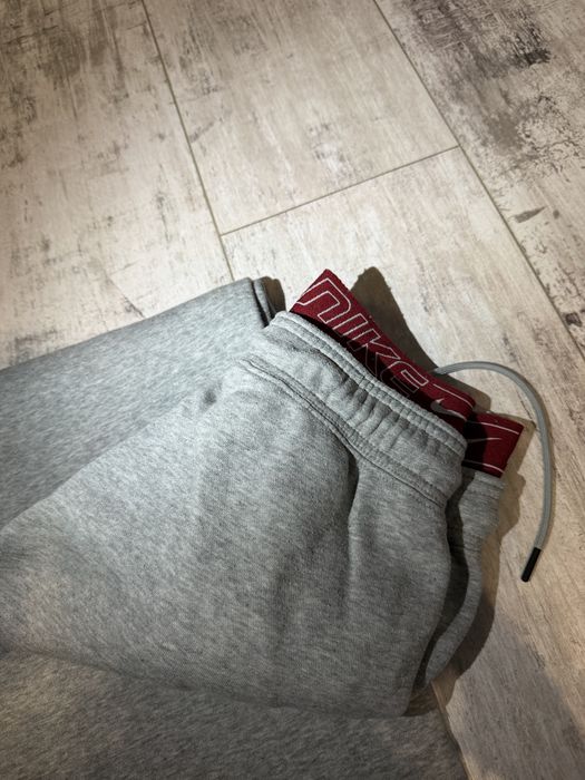 sprzedam dres nike dol xs gora s mozna kupic rowniez osobno