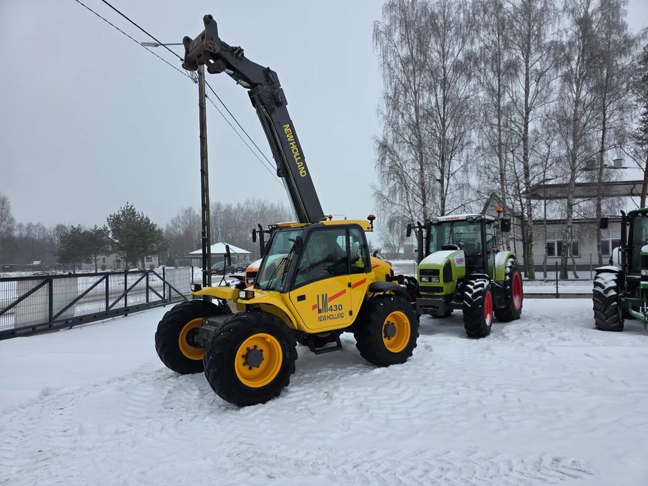 New Holland LM 430  ładowarka New Holland LM 430