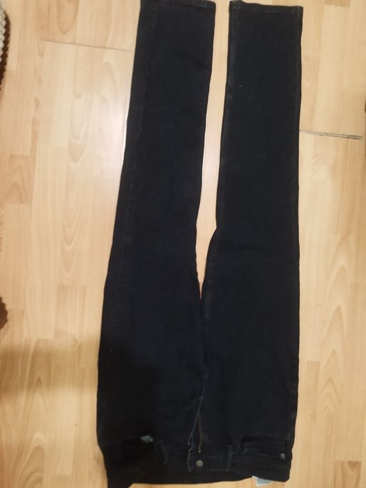 Джинси Levis  продаю терміново !!!