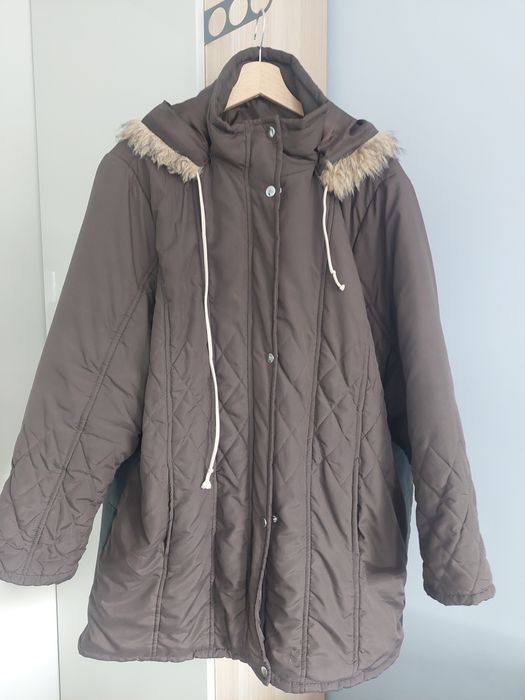 Kurtka damska pikowana.