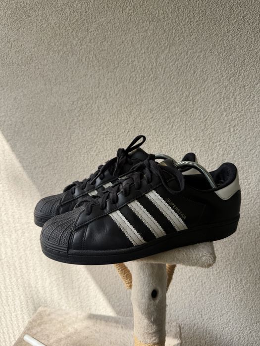 Adidas Superstar roz. 45 1/3