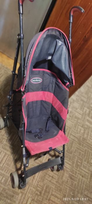 Продам срочно коляска трость фирмы Maclaren