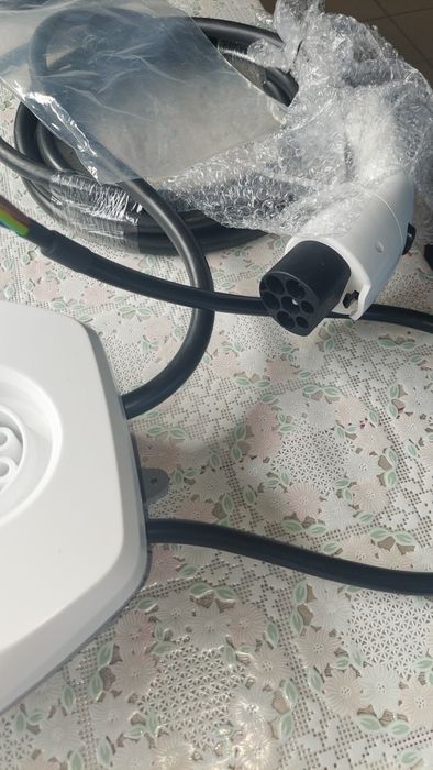 Стаціонарний зарядний пристрій BYD Wallbox 7 кВт