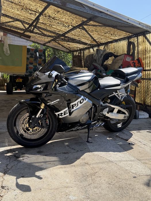 Vendo/troco cbr 600rr 2005
