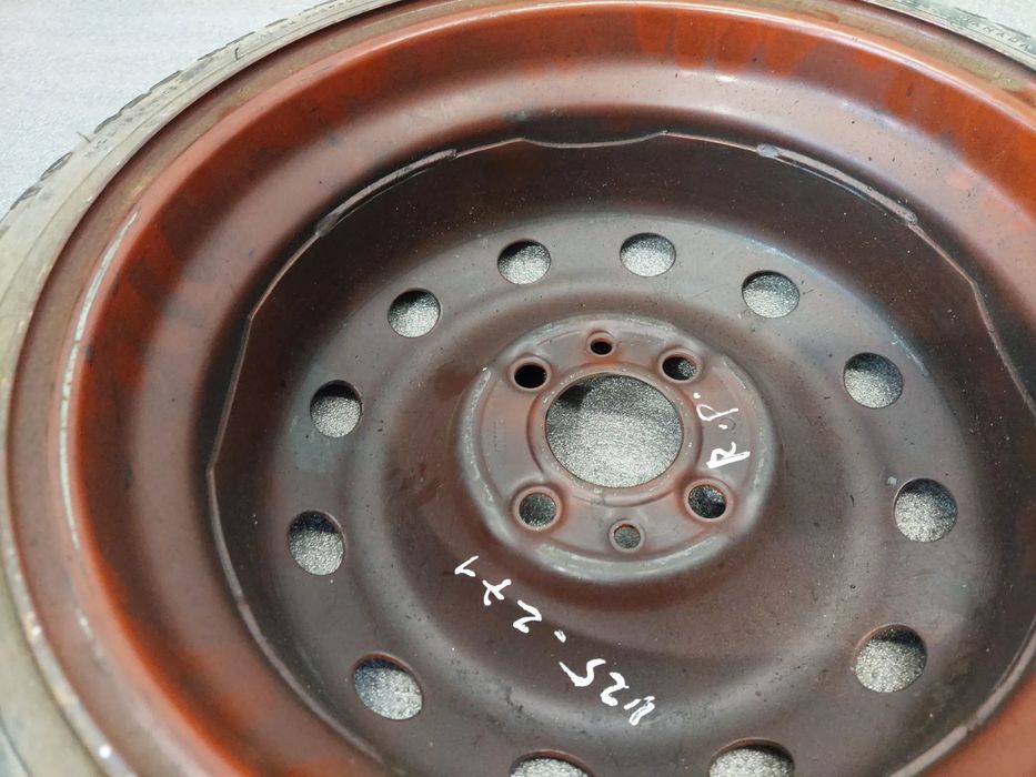 Pneu suplente FIAT Punto (176_)