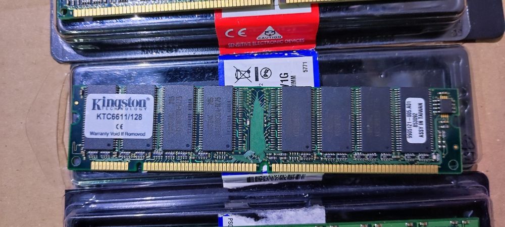 Sprzedam pamięci do komputera