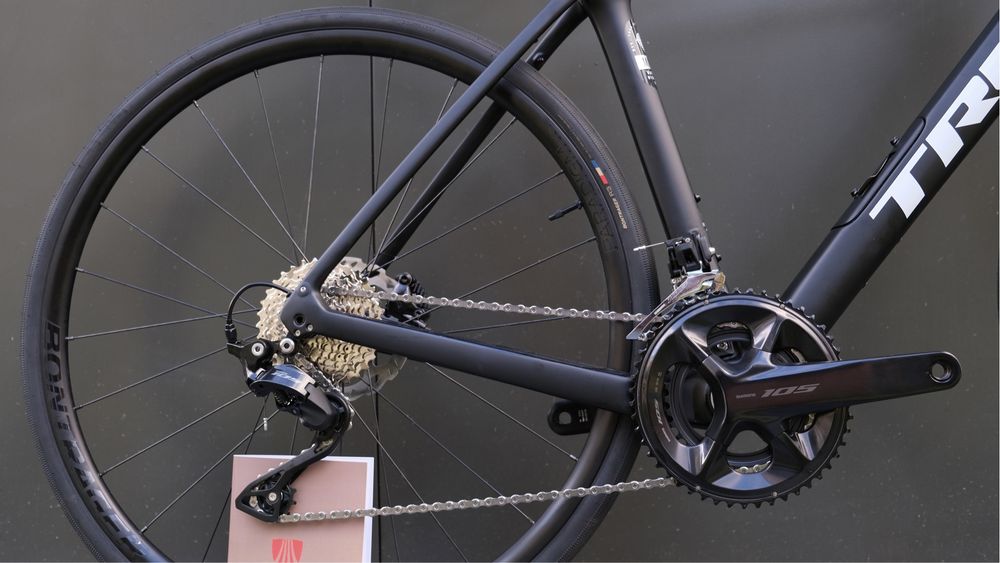 Новий шосейний велосипед Trek Domane SL 5 Shimano 105 (2025)