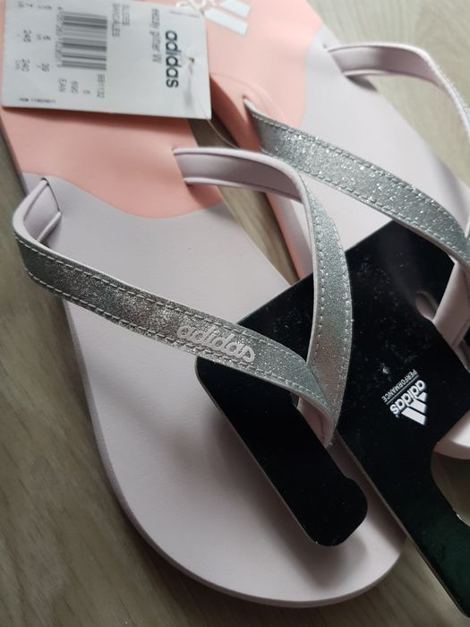 В'єтнамки жіночі Adidas Eezay Glitter W арт. BB1132