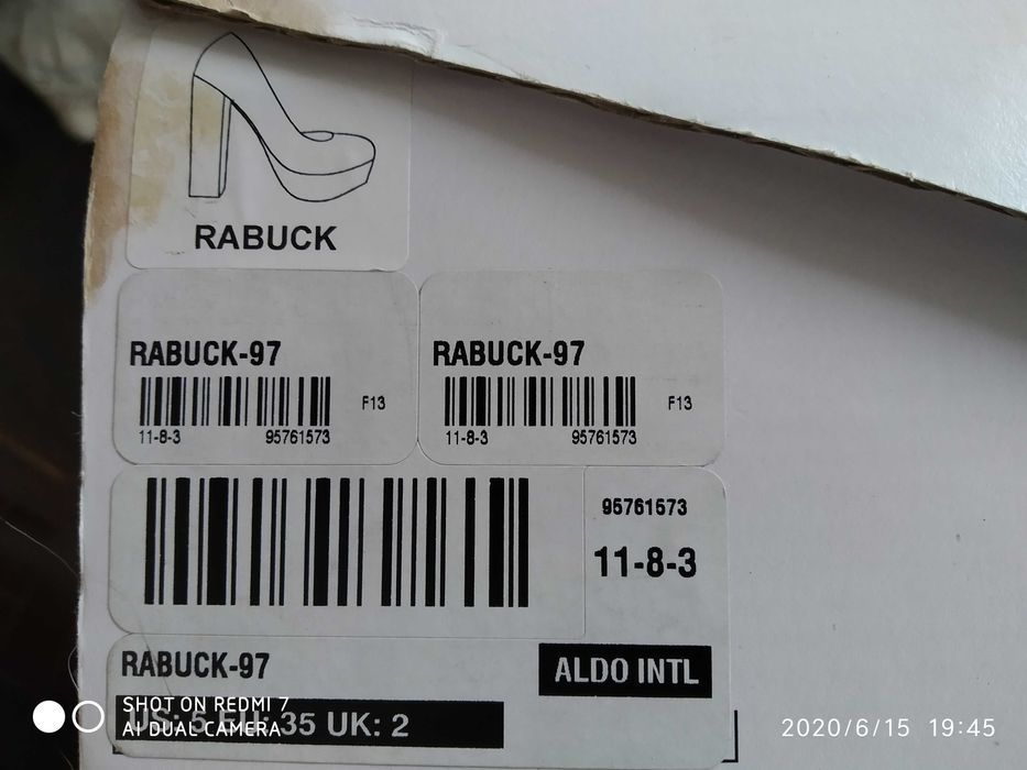 Sapatos ALDO (nunca usados) de cerimônia