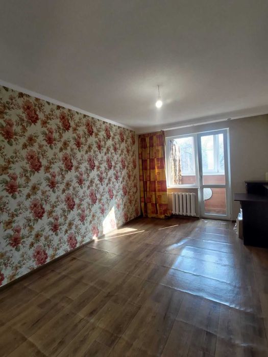 Продам 3 комн квартиру 60 м2  Восточный метро Индустриальная OA