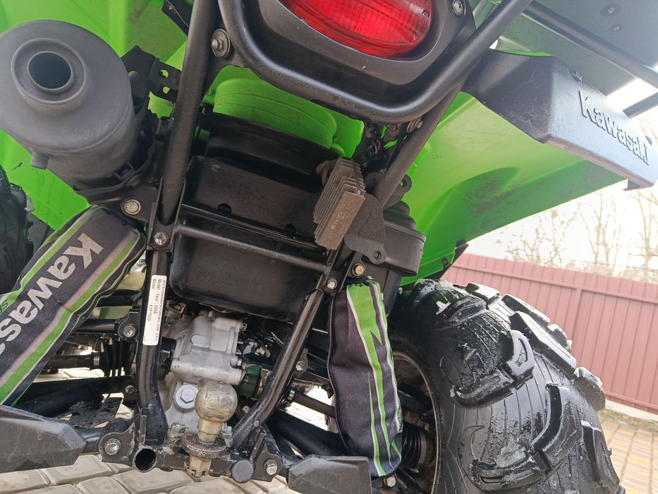 Продам Kawasaki BrudFforse 750