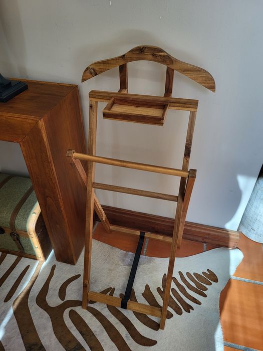 4 cadeiras, cabide, mesa desmontável, vintage, rustico