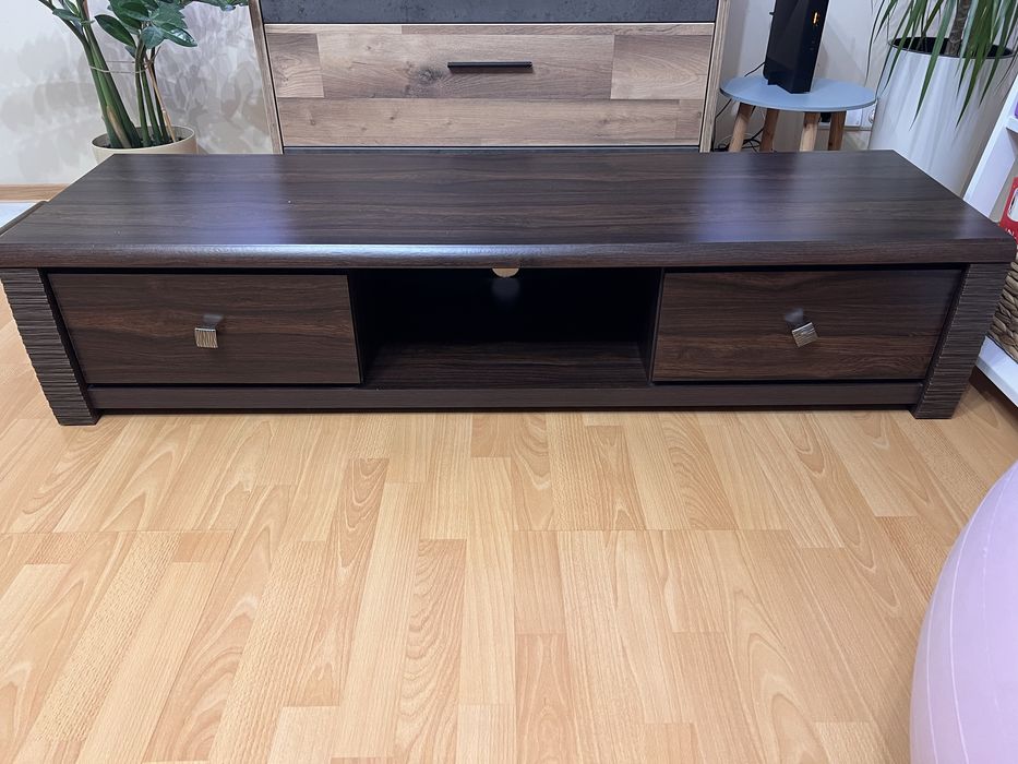 Szafka RTV w bardzo dobrym stanie