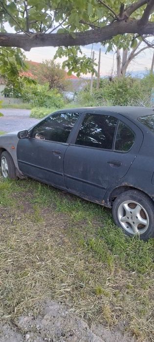 Продам Nissan p11