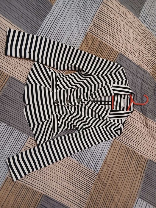 Віддам піджак, як новий (трикотажний)