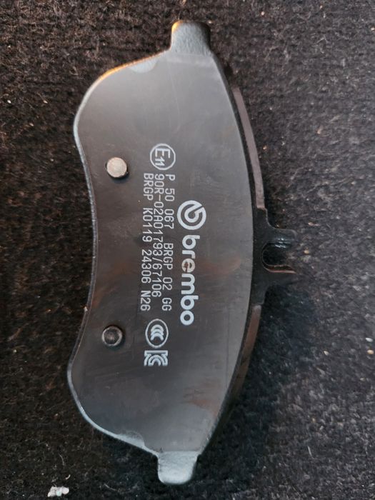 Pastilhas de travão dianteiro mercedes W212 Brembo