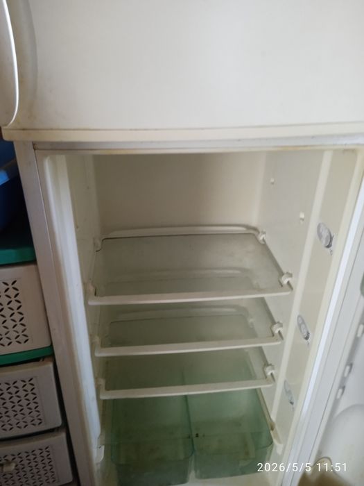 Продам  холодильник