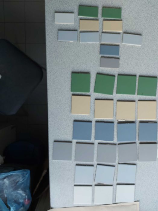 Białe płytki ścienne 25 cm / 20 cm 7 sztuk + skrawki  NOWE