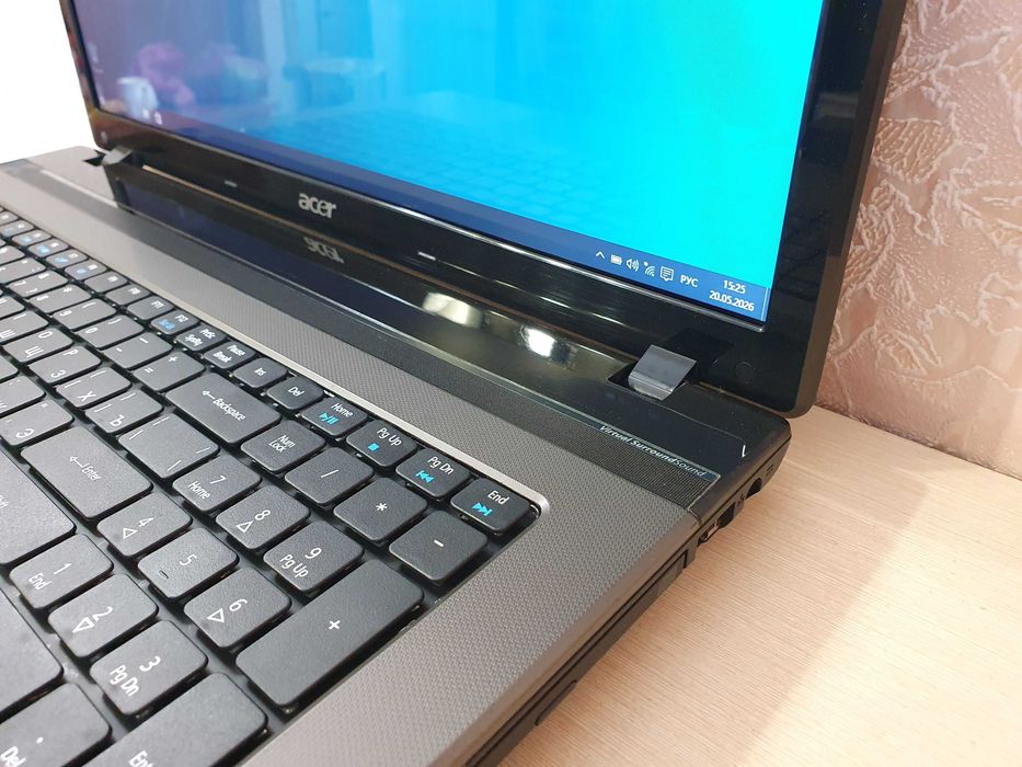 Ноутбук Acer Aspire 7750 з великим єкраном 17.3 дюйма ,650 Gb