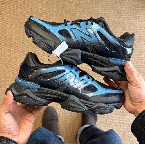 Чоловічі кросівки New Balance 9060 Black Blue Gradient стильні кроси
