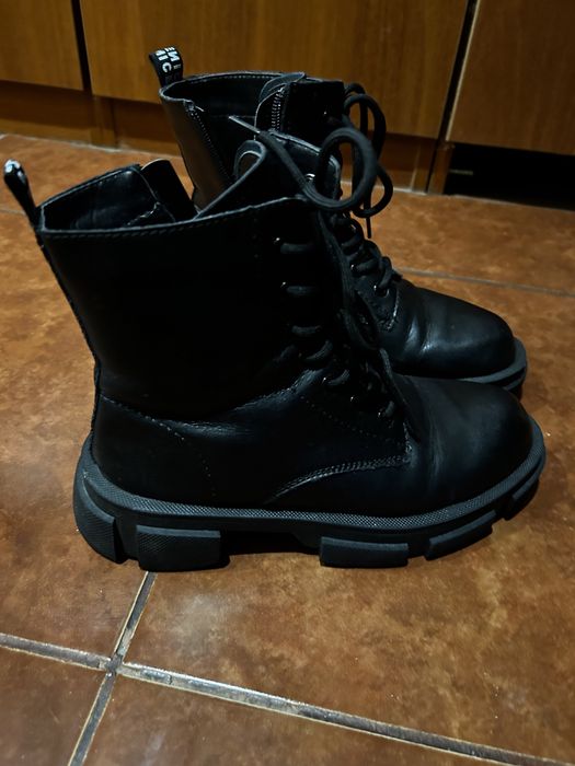 Шкіряне взяття демі